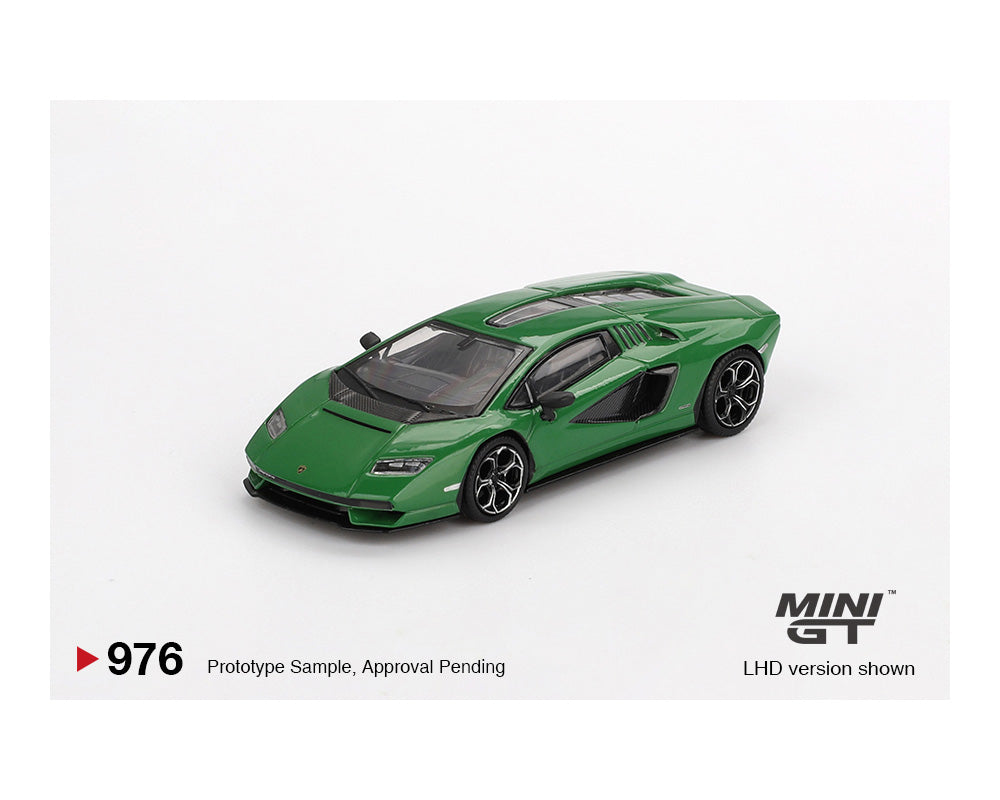 Mini GT 1:64 Lamborghini Countach LPI 800-4 Verde Medio