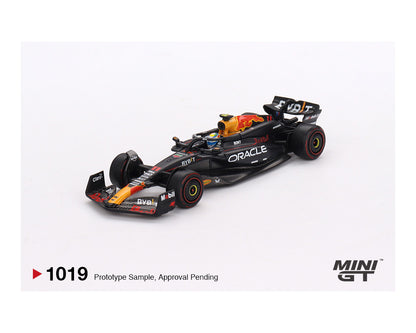 (Preorder) Mini GT 1:64 Oracle Red Bull Racing RB20 #11 Sergio Pérez 2024 F1 2024 Bahrain GP 2nd Place