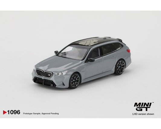 Mini GT 1:64 BMW M5 Touring (G99) – Brooklyn Gray Metallic