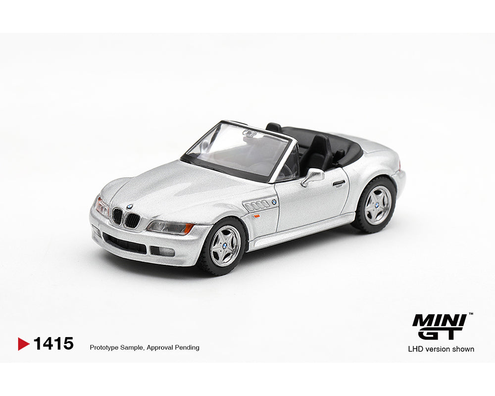Mini GT 1:64 BMW Z3 Titanium Silver – Limited Edition