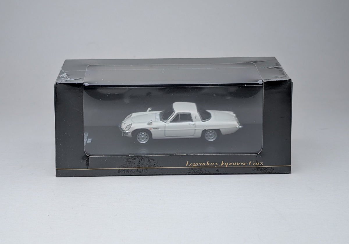 DeAGOSTINI Legendary Japanese Cars Mazda Cosmo Sport [L10B] 1968 (White)