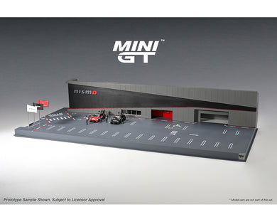 (Preorder) Mini GT 1:64 Diorama Nissan Motorsports Nismo Operation