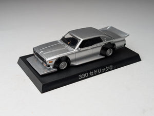 1/64 Aoshima Grachan 7 Nissan 330 Cedric Silver