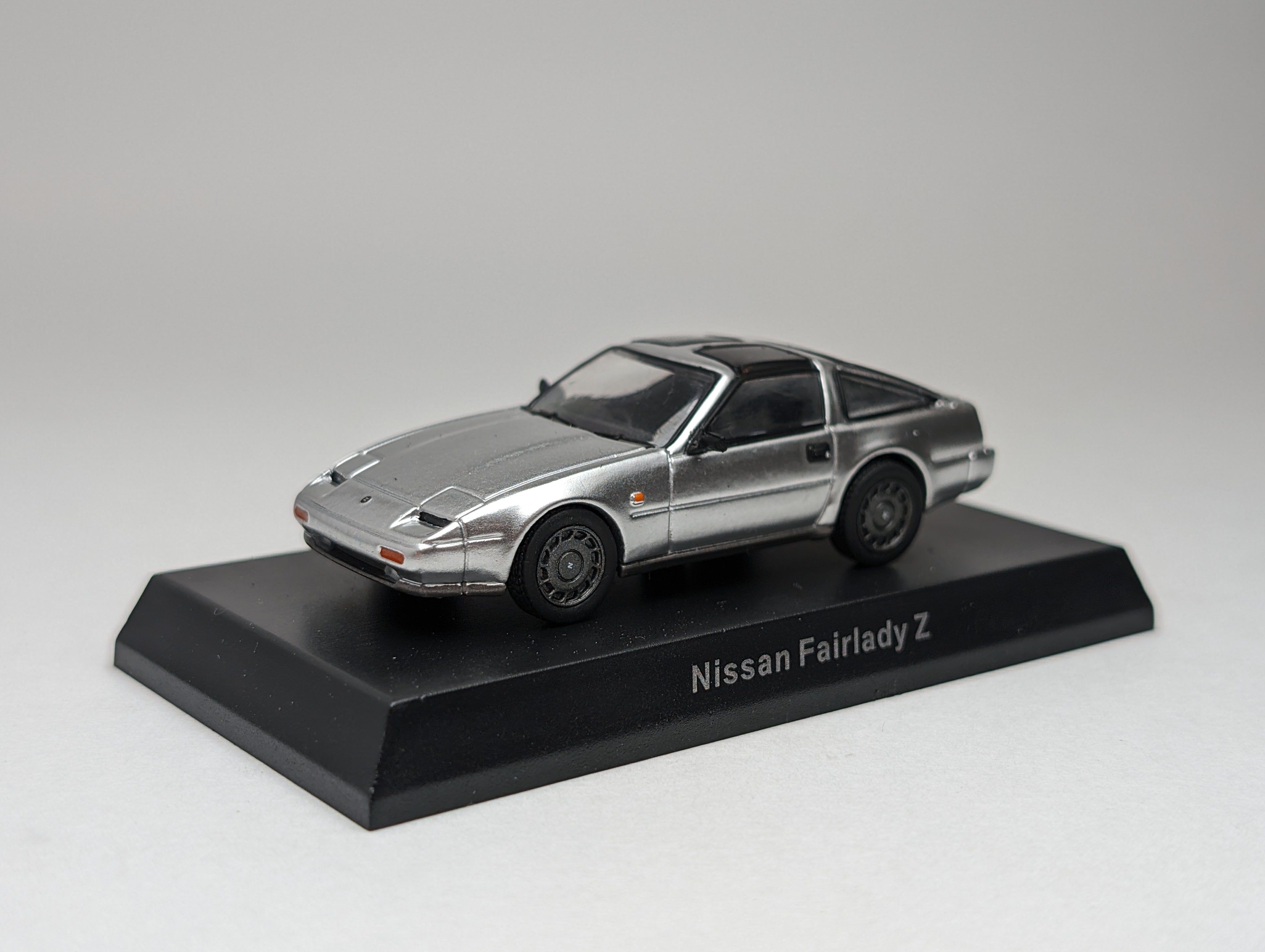 KYOSHO 64 Collection 1/64 Nissan Fairlady Z Silver – DiecastTalk