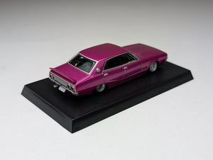 AOSHIMA GRACHAN COLLECTION 14th NISSAN KENMERI 4DR 1:64 SCALE Pink