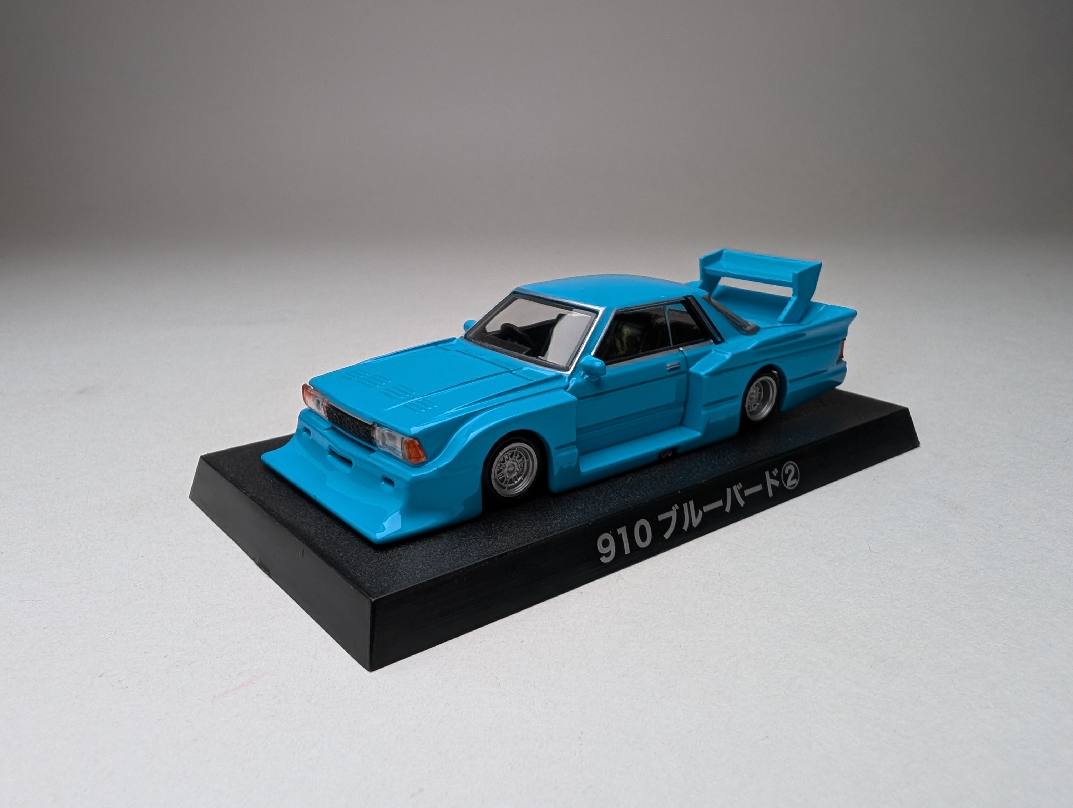 1/64 Aoshima Grachan Nissan 910 Bluebird Baby Blue – DiecastTalk