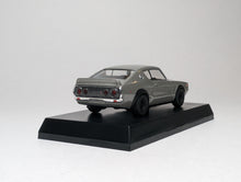 Load image into Gallery viewer, Kyosho 1:64 Nissan Skyline 2000 GT-R Kenmeri (KPGC110) Silver