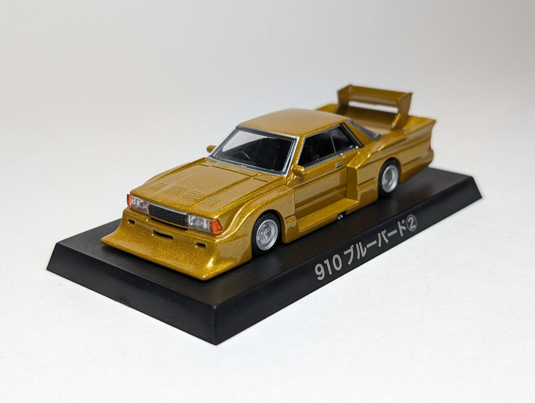 Aoshima 1/64 Gracan Collection Nissan 910 Bluebird Gold