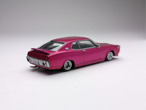 Aoshima 1/64 Grachan Nissan 130 Laurel LBWK Pink