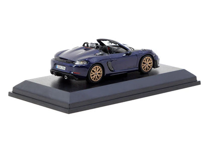 Tarmac Works Minichamps64- Porsche 718 Spyder RS Gentian Blue Metallic (Malaysia Exclusive)
