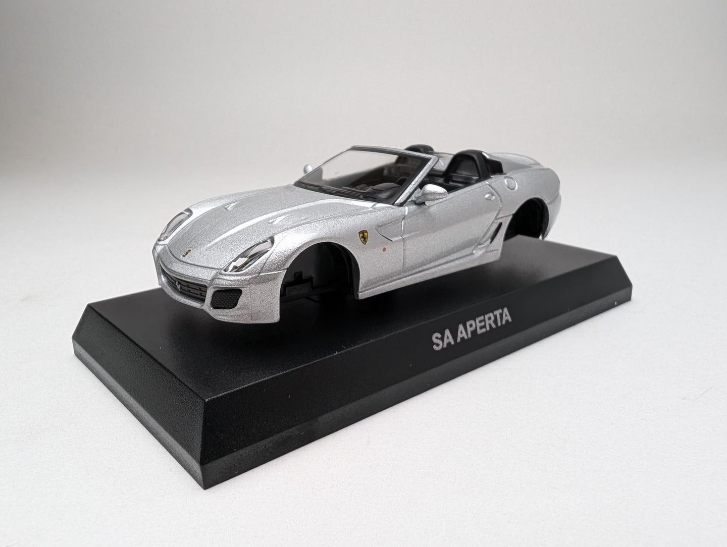 KYOSHO 1:64 Ferrari SA APERTA Silver (with tools)