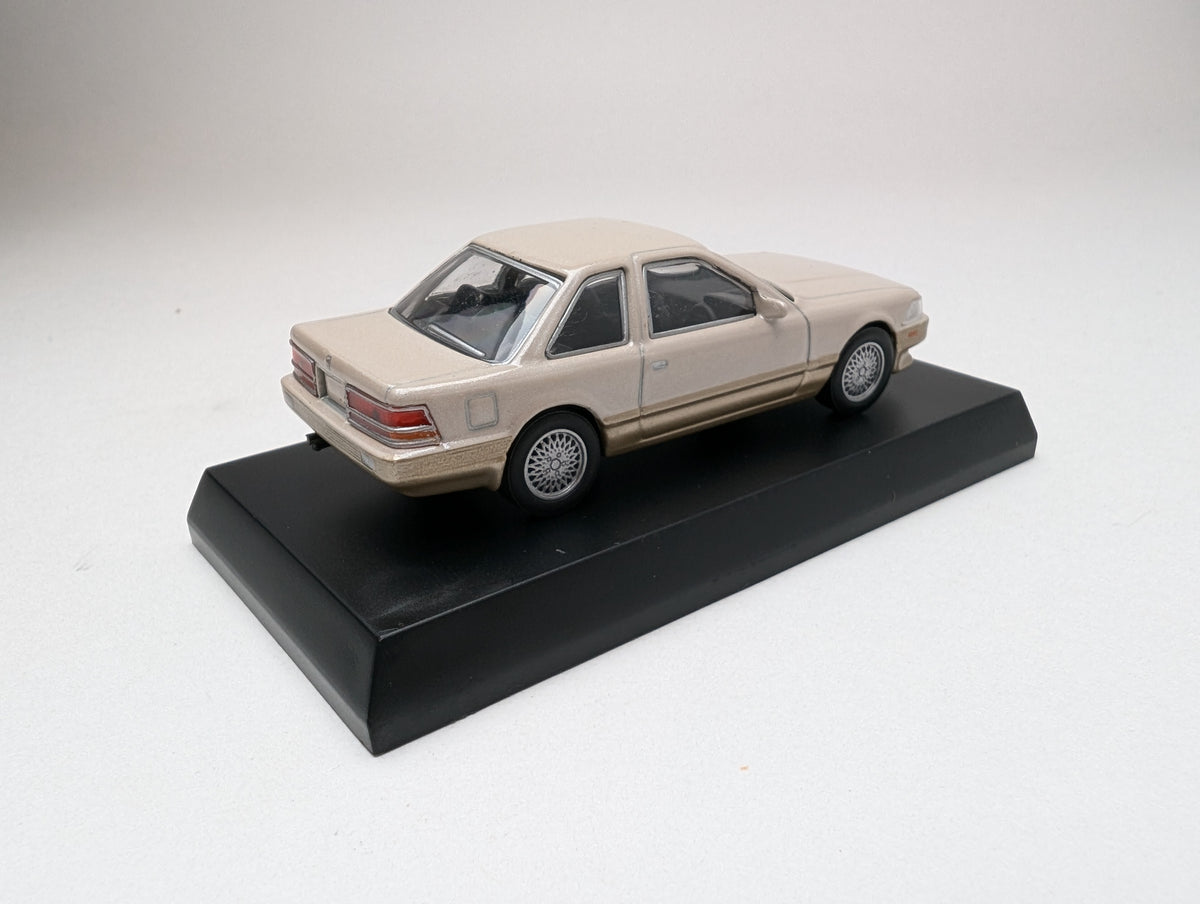 Kyosho 1:64 Miniature Collection Toyota Soarer (Champagne)