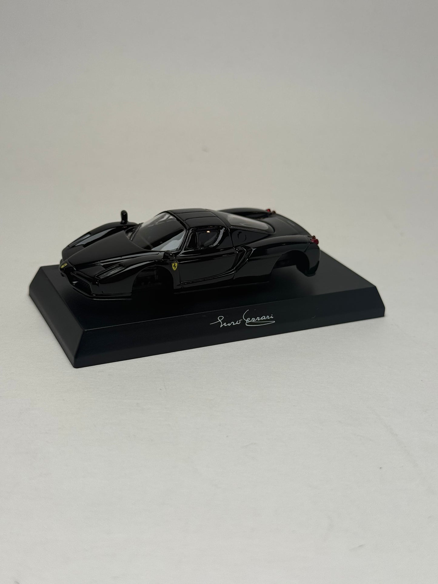 KYOSHO 1:64 Ferrari Sano Ferrari (Black)