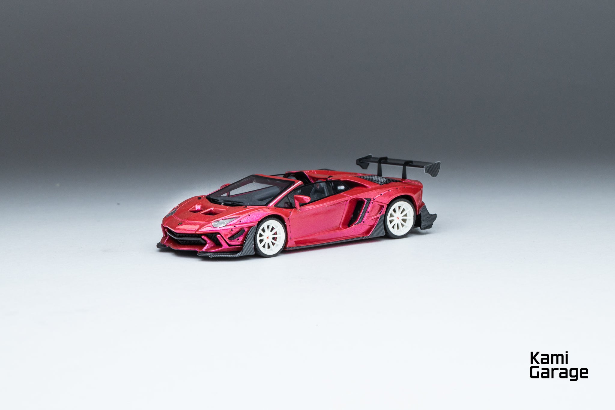 Kami Garage x Stradman 1:64 LBWK Aventador Roadster Limited Edition ...