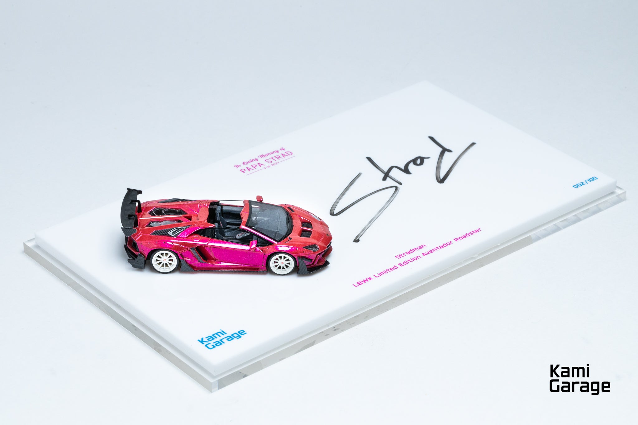 Kami Garage x Stradman 1:64 LBWK Aventador Roadster Limited Edition ...