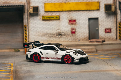 Tarmac Works x Minichamps 1:64 Porsche GT3RS (992.2) MR – White Red- Showcase – Limited Edition