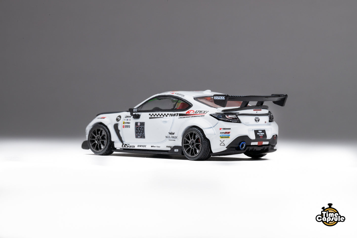 A’PEXi x Time Capsule 1/64 Toyota TOM'S GR86 Time Attack 2023 Maaya Orido & Hana Burton