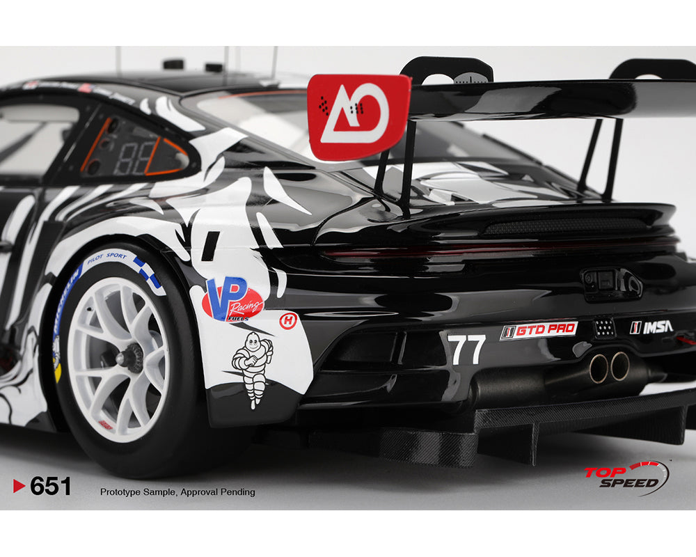 Top Speed RESIN MODEL 1:18 Porsche 911 GT3 R #77 AO Racing 2025