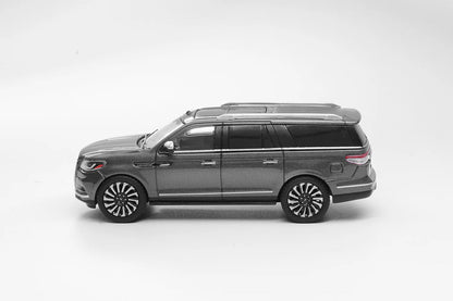 Shadow Pro 1:64 Lincoln Navigator