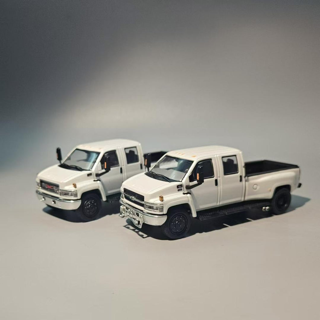 (Preorder) GOC GMC Topkick/ Chevrolet Kodiak White