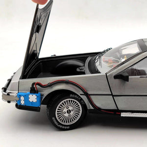 Hot Wheels Elite 1:18 Back to the Future Delorean Time Machine diecast with hooverboard