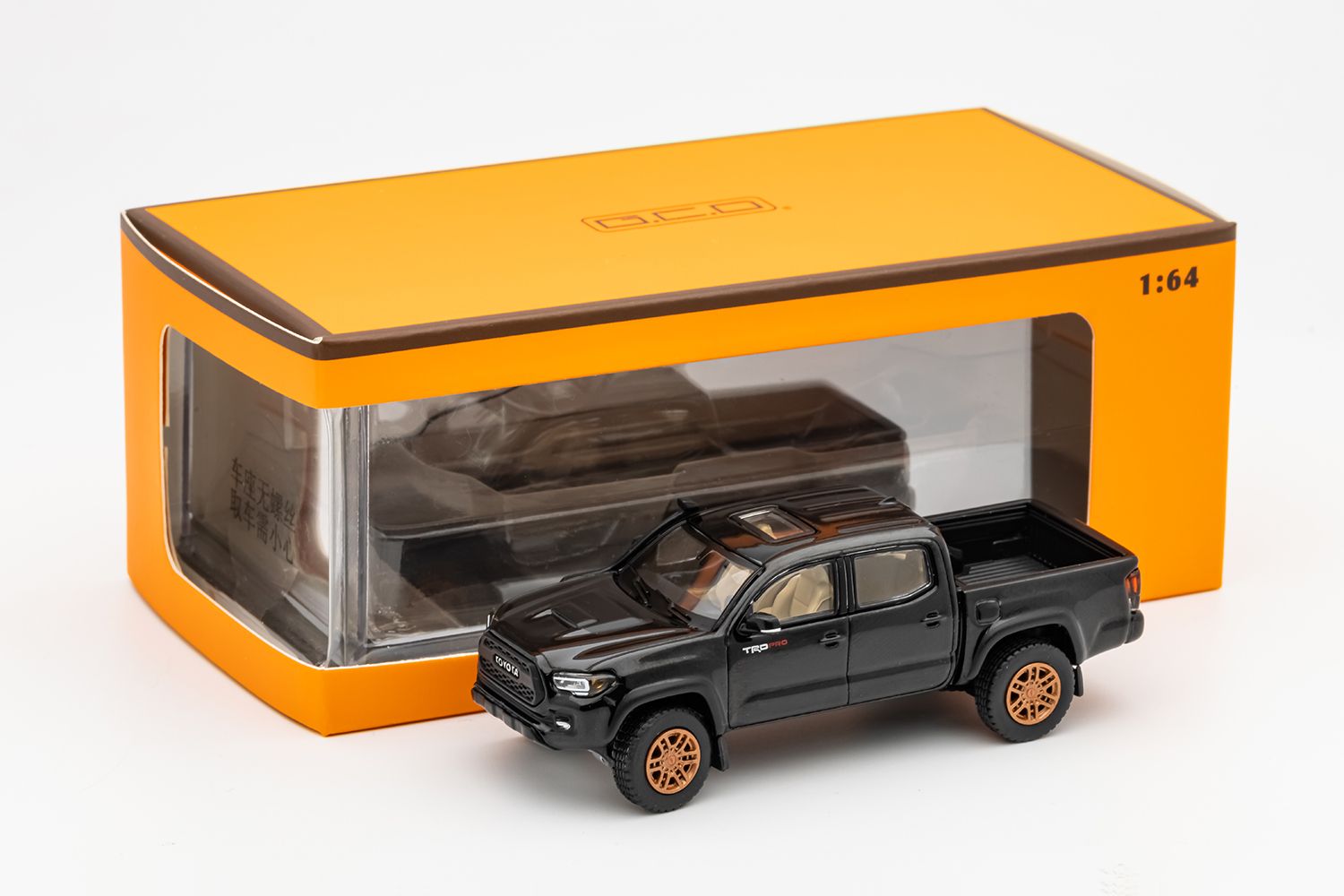 GCD US Exclusive 1/64 Toyota Tacoma TRD PRO Black with Roll Bar+