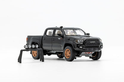 GCD US Exclusive 1/64 Toyota Tacoma TRD PRO Black with Roll Bar+ Spotlights Ltd 500pcs