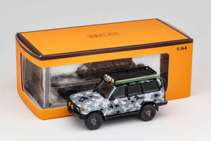 GCD 1/64 Toyota Land Cruiser LC80 overland with accessories