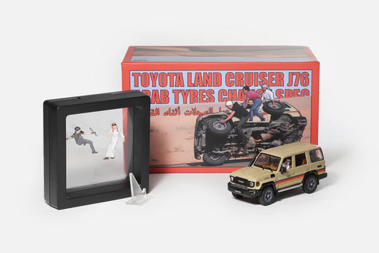 DiecastTalk Arab Exclusive Ver.2 1/64 Toyota Land Cruiser 70 series with figures