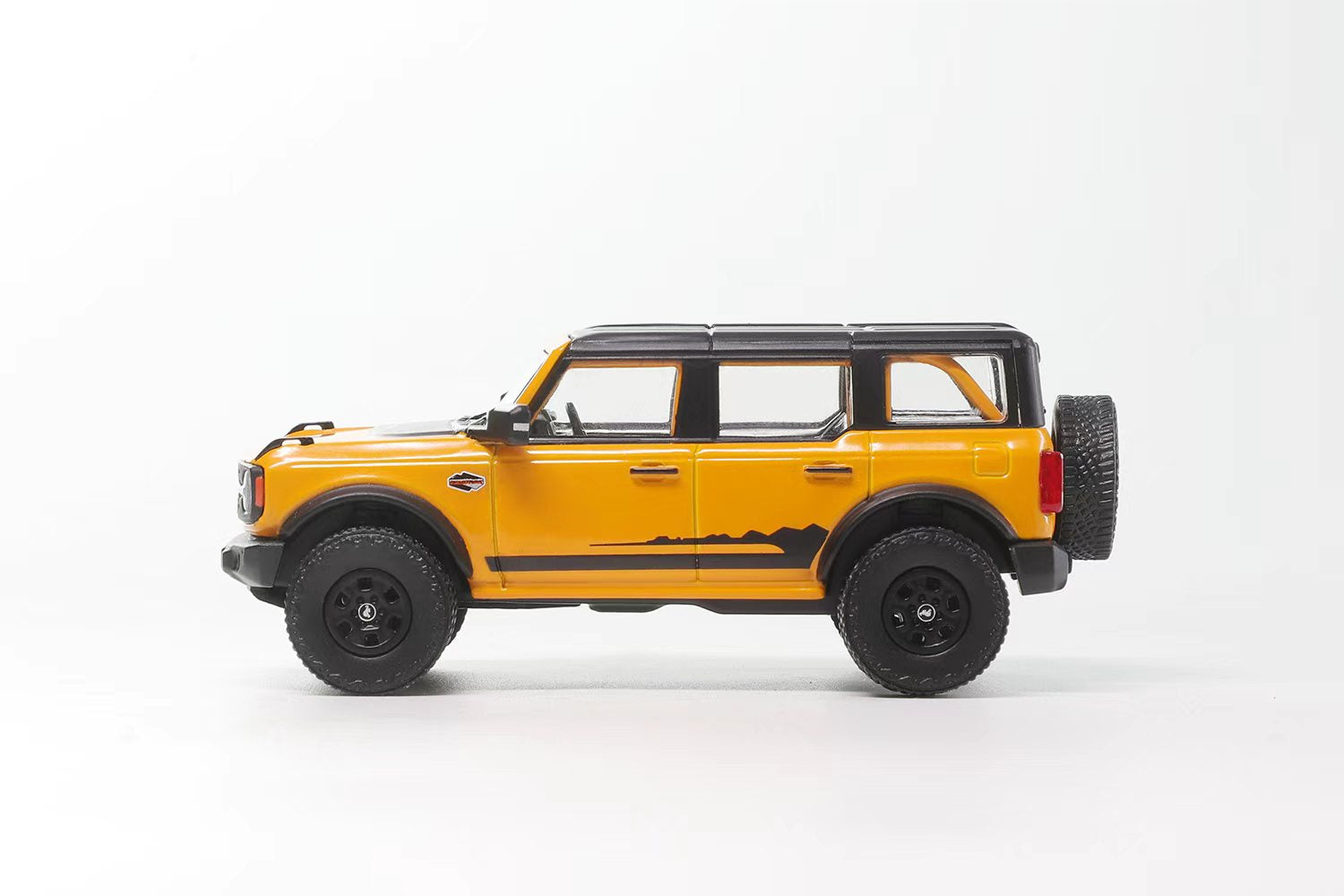 Shadow Pro 1/64 Bronco – DiecastTalk