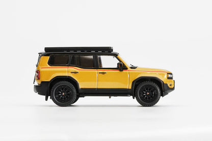 GCD 1:64 Toyota Land Cruiser 250 Gold