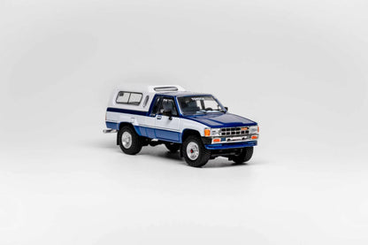 GCD 1:64 Toyota 1985 Hilux 4x4 SR5 Blue/White