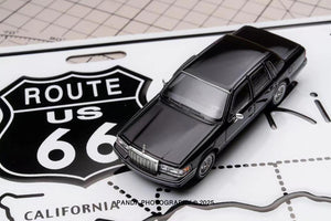 MK Miniatures 1:64 Lincoln Town Car 1992