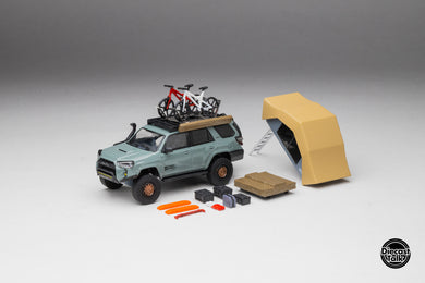 (Pre Order) DiecastTalk x Front Runner 1/64 Toyota 4Runner TRD PRO Overland Lunar Rock Ltd 1008 pcs