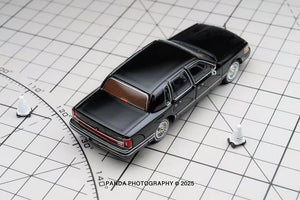MK Miniatures 1:64 Lincoln Town Car 1992