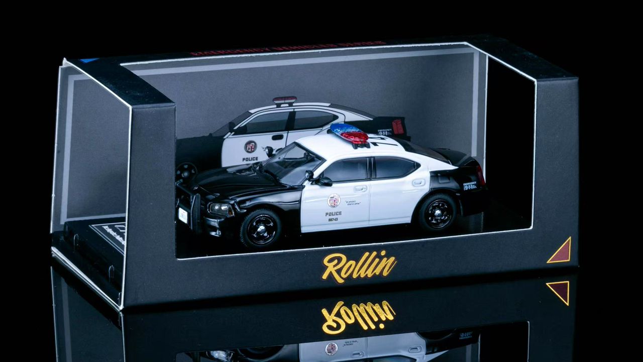 Rollin 1:64 Dodge Charger LAPD