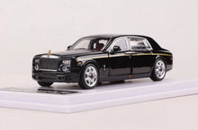 Load image into Gallery viewer, DCM 1/64 Rolls-Royce Phantom VII Black Full Open