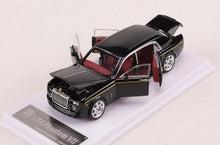 Load image into Gallery viewer, DCM 1/64 Rolls-Royce Phantom VII Black Full Open