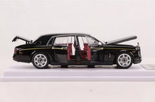 Load image into Gallery viewer, DCM 1/64 Rolls-Royce Phantom VII Black Full Open