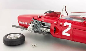 CMC 1:18 FERRARI F1 DINO 156 SHARKNOSE P.HILL #2 WORLD CHAMPION 1961 LIM. #M-068