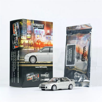 Tarmac Works 1/64 Mitsubishi Lancer GSR Evolution Silver with trading card