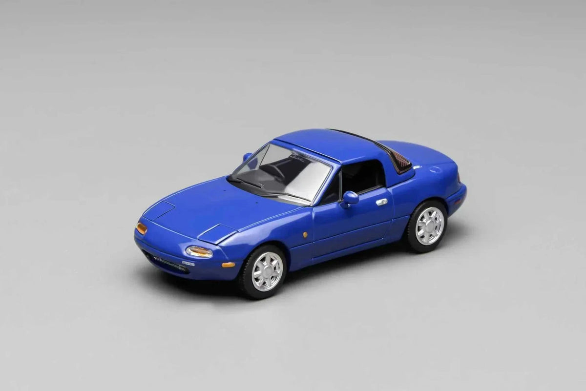 MotorHelix 1:64 Mazda MX-5 Miata (NA)LHD - Laguna Blue