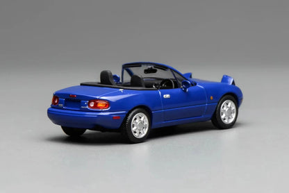 MotorHelix 1:64 Mazda MX-5 Miata (NA)LHD - Laguna Blue