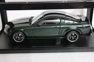 AUTOart 1:18 Ford Mustang 2008 BULLITT MUSTANG GT Highland Green