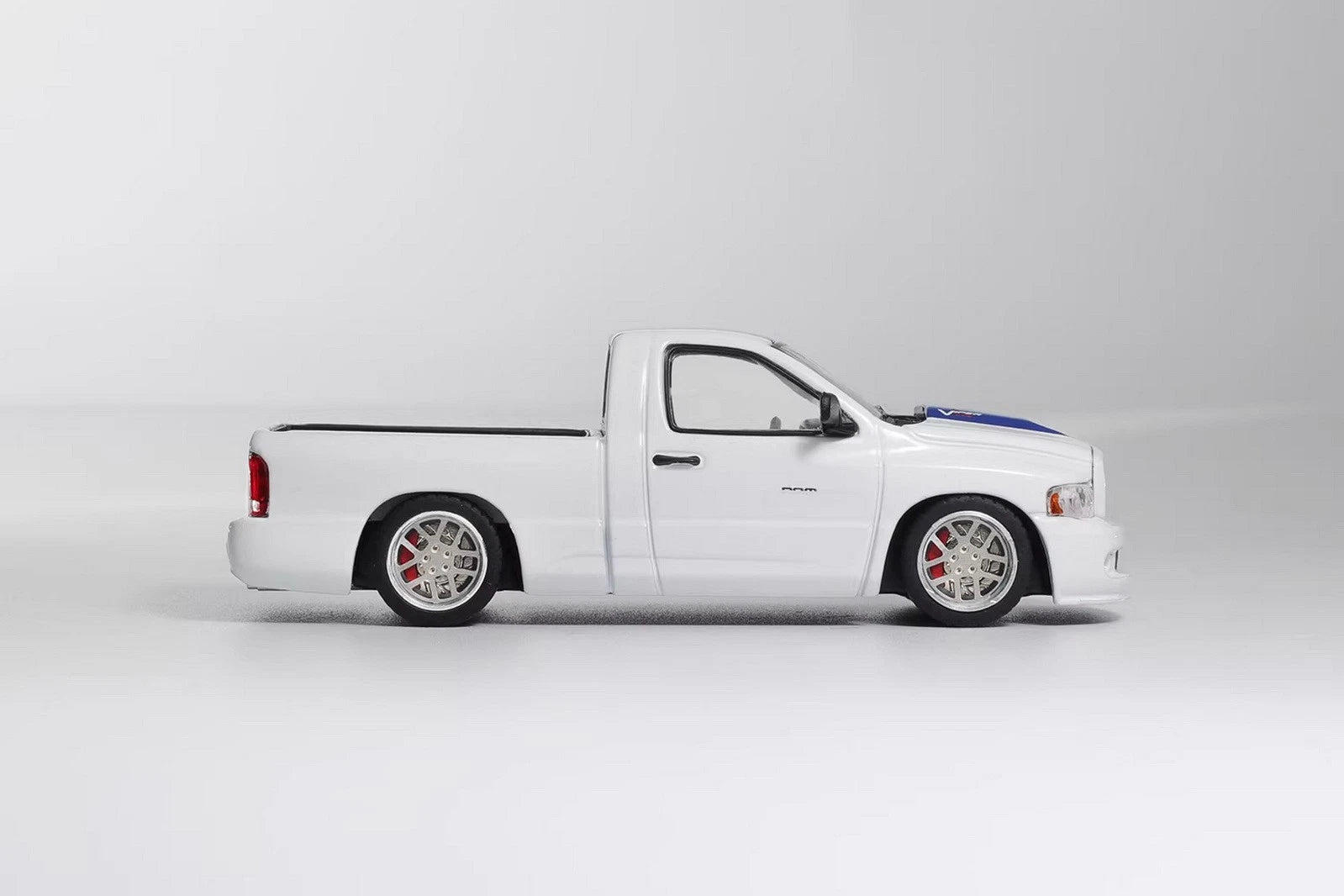 GDC 2003 ダッジ・ラム SRT 10 GCD Shoom 1/64 2003 Dodge Ram SRT-10 Pickup – DiecastTalk