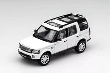 Load image into Gallery viewer, GCD 1:64 Land Rover Discovery 4 White LR4