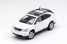 Load image into Gallery viewer, GCD 1/64 Scale Lexus RX300 White with Surfboard