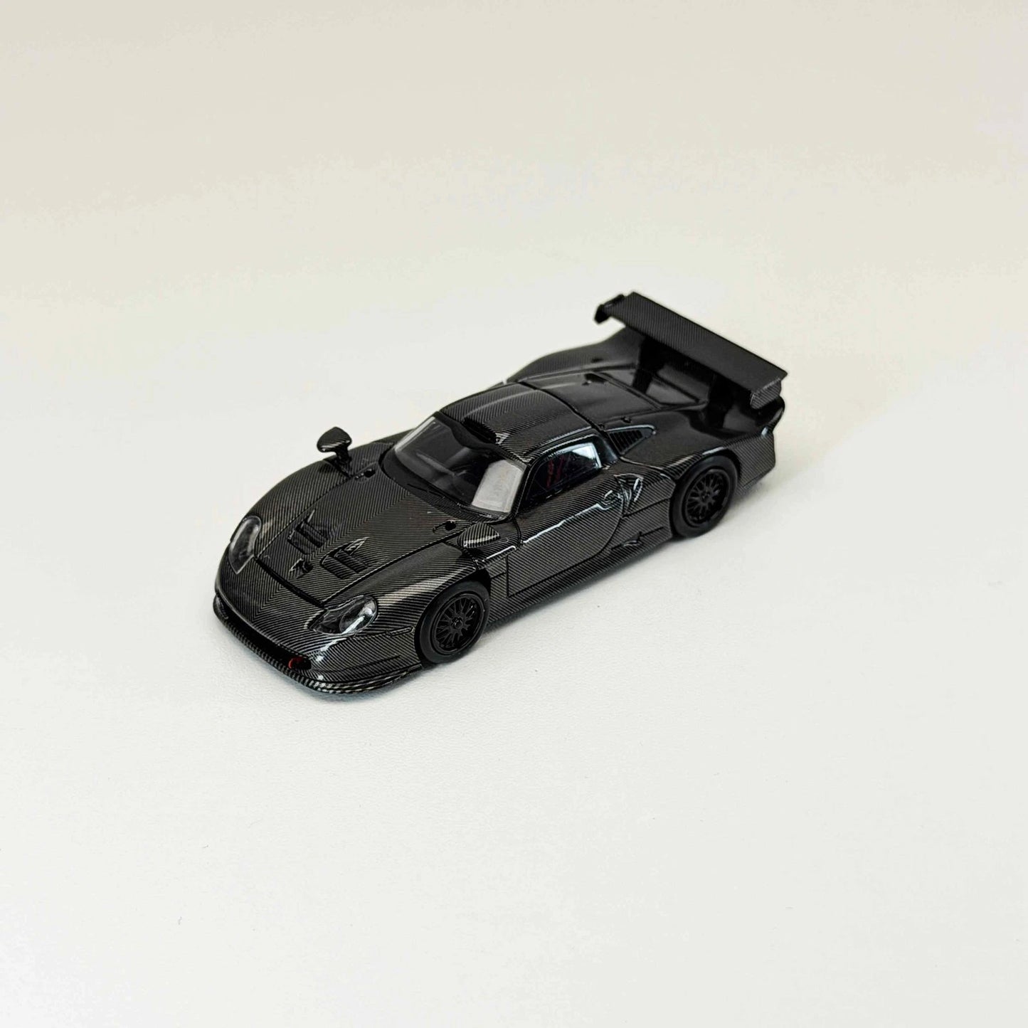 TSD 1:64 Porsche 911 GT1 Full Carbon Fiber
