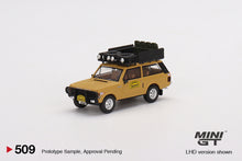 Load image into Gallery viewer, (Preorder) Mini GT 1:64 Range Rover 1982 Camel Trophy Papua New Guinea Team USA (RHD)