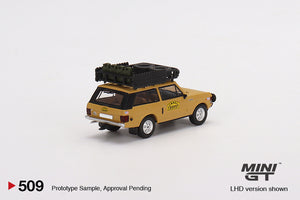 (Preorder) Mini GT 1:64 Range Rover 1982 Camel Trophy Papua New Guinea Team USA (RHD)